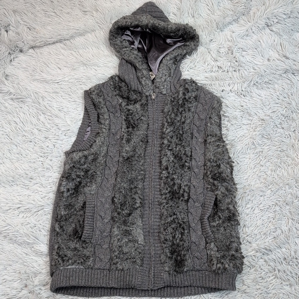 Green Tea Vest Womens M Gray Hood Wool Blend Comfy Cozy Warm Pockets Zip Up
